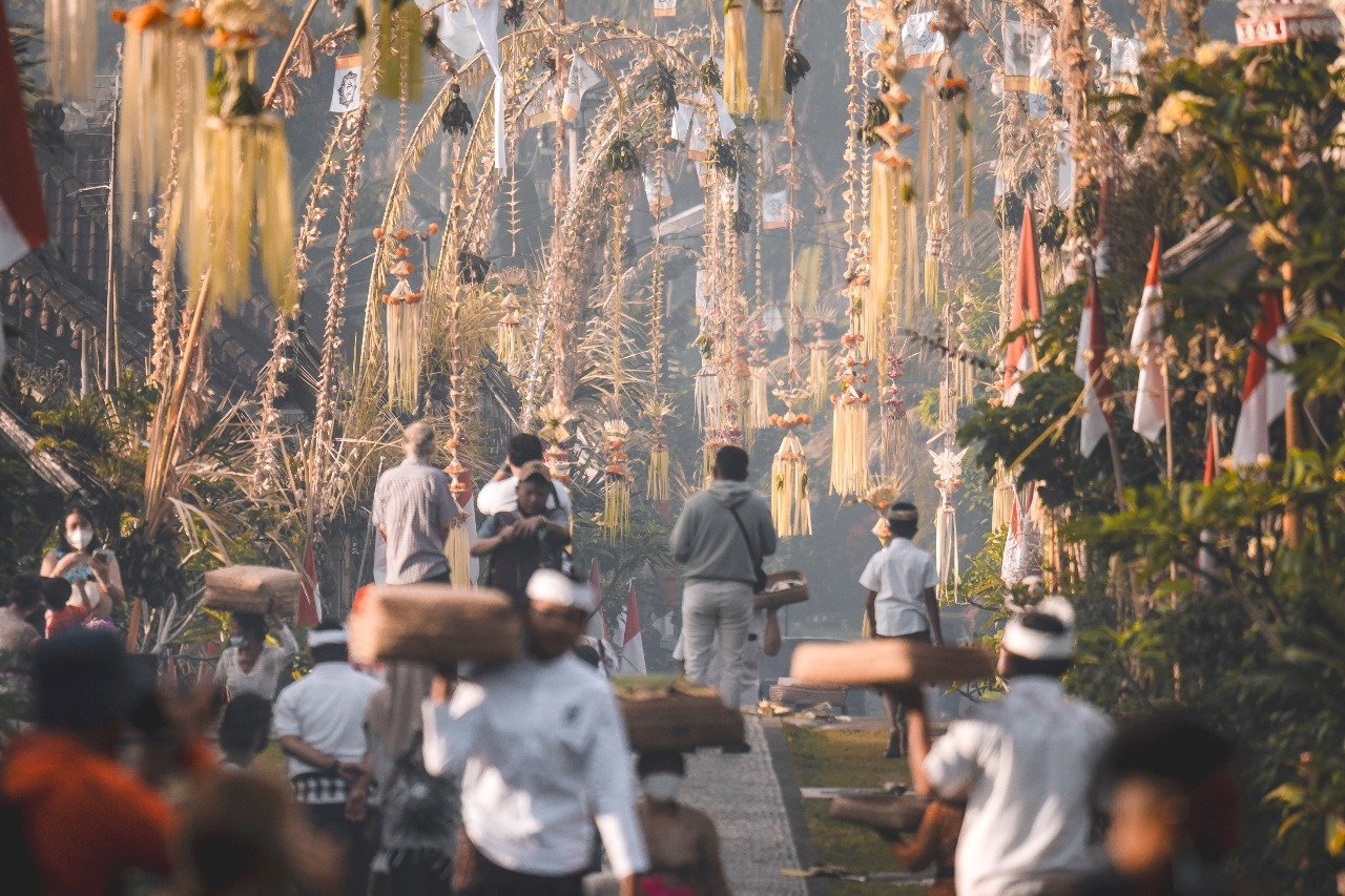 Art & Culture The Spirit of Tradition in Bali - THROUGH THE LENS OF ...